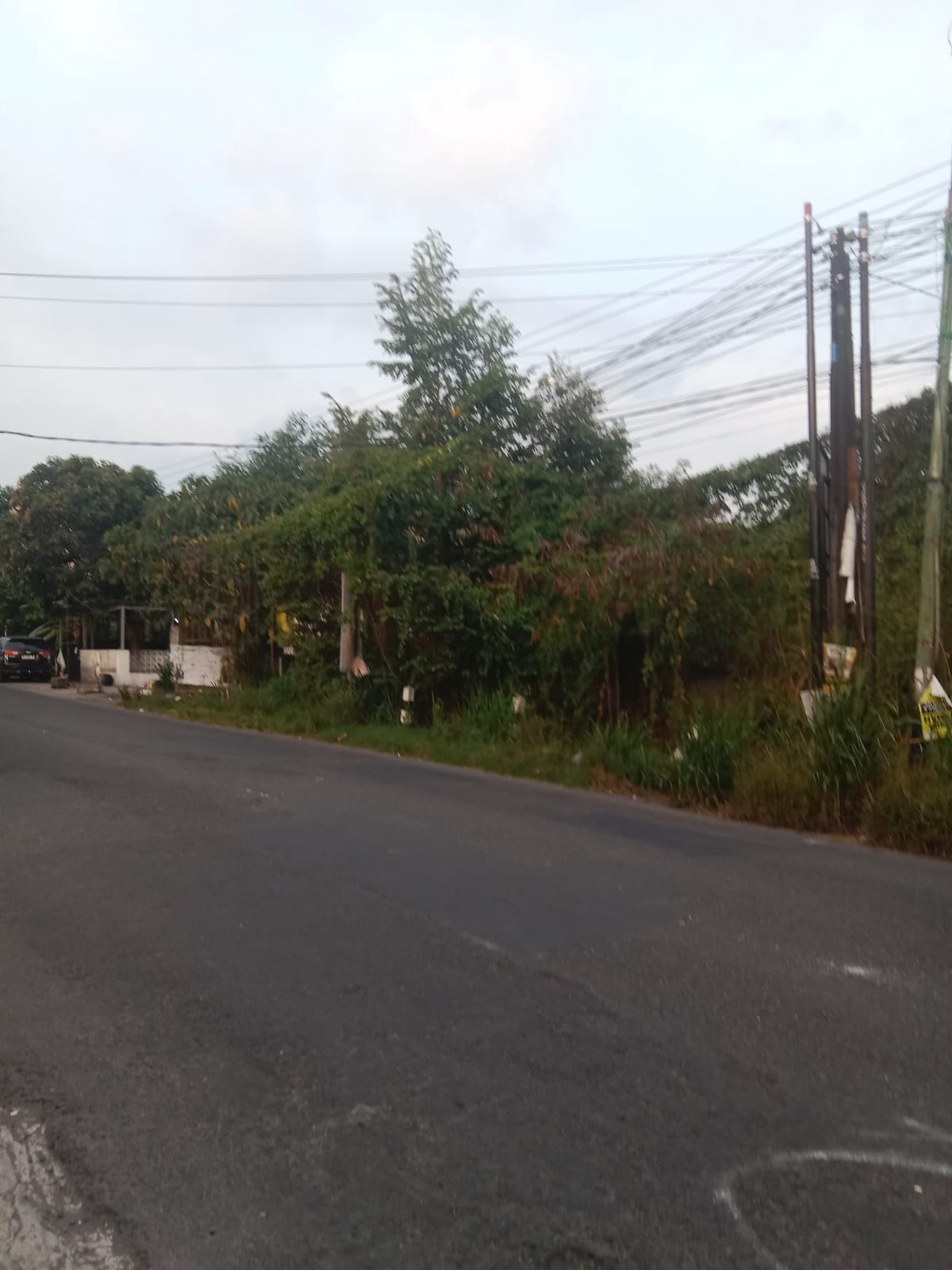 TANAH PREMIUM DIJUAL - Jl. Kaliurang KM 11, Sleman, Yogyakarta (4.886 Meter Persegi)