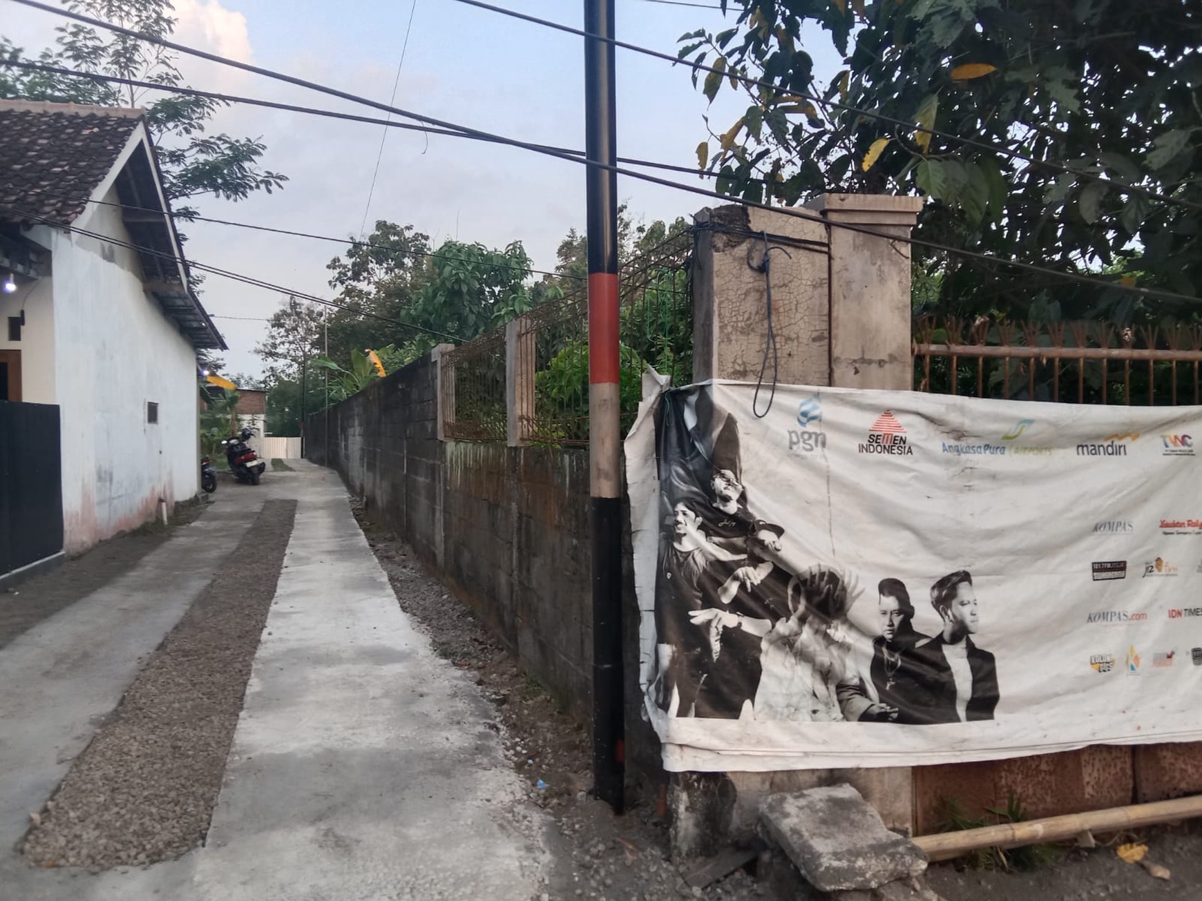 TANAH PREMIUM DIJUAL - Jl. Kaliurang KM 11, Sleman, Yogyakarta (4.886 Meter Persegi)