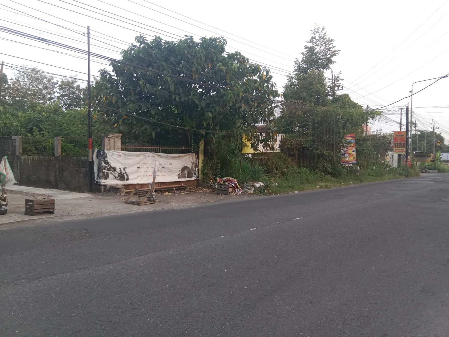 TANAH PREMIUM DIJUAL - Jl. Kaliurang KM 11, Sleman, Yogyakarta (4.886 Meter Persegi)