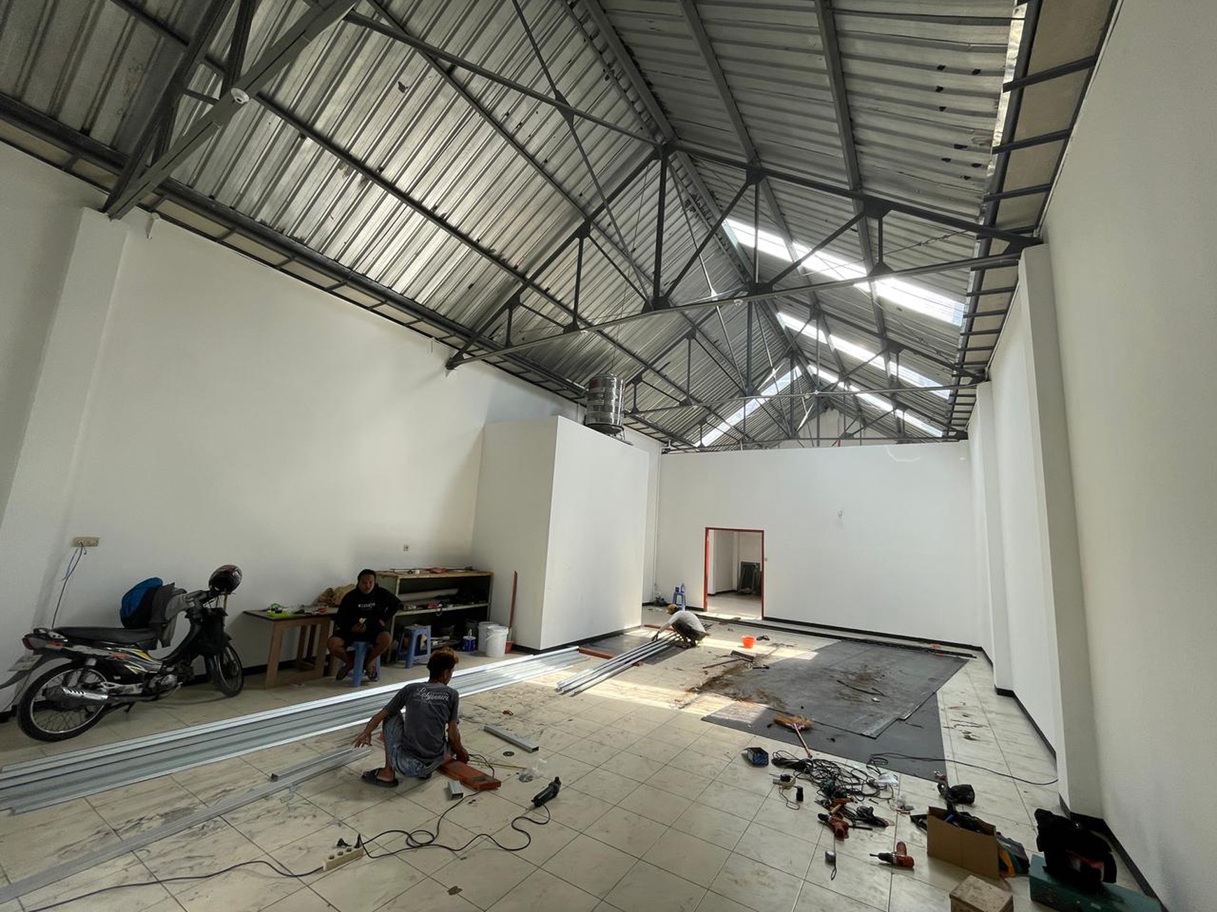Gudang/kantor 200 Meter Persegi Lokasi Dekat Jalan Magelang, Sinduadi, Mlati, Sleman