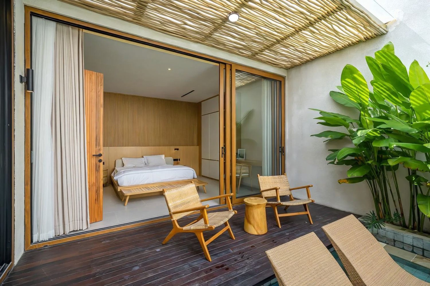 Leasehold - Stylish Villa with Smart Technology, Close to the Beach of Ungasan, Bali