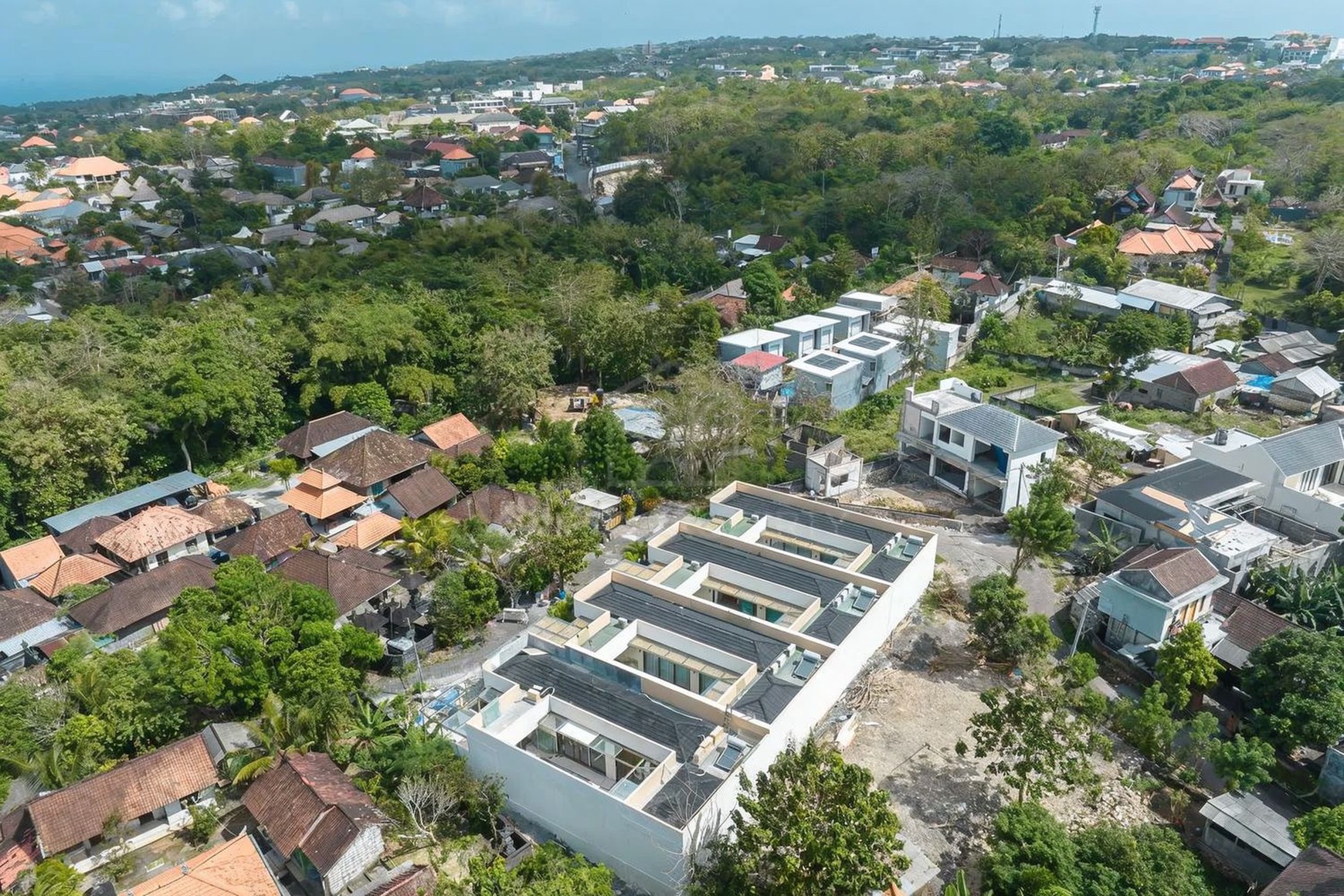 Leasehold - Stylish Villa with Smart Technology, Close to the Beach of Ungasan, Bali