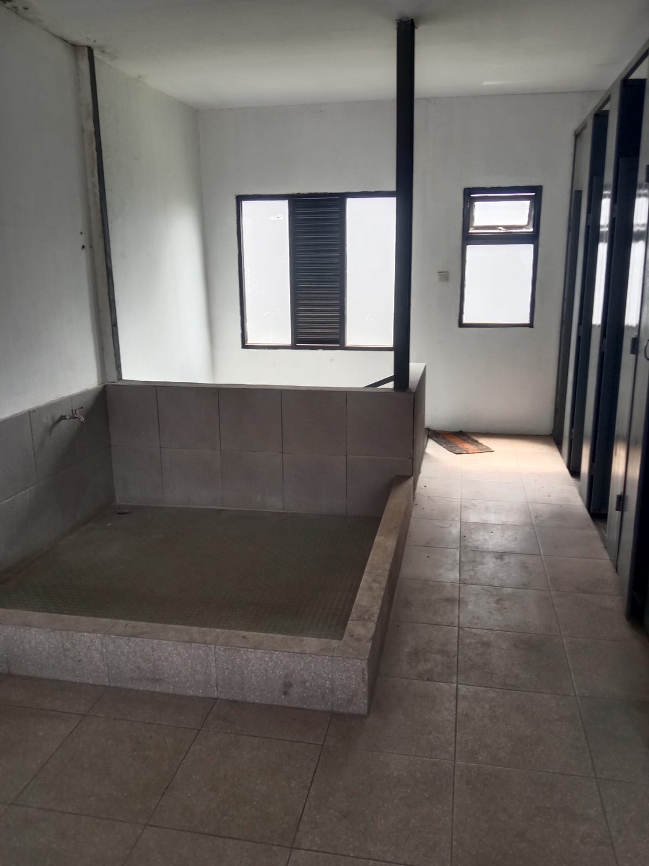 Ruko Siap Pakai Di Ruko Grand Centro Bintaro Pesanggrahan Bintaro