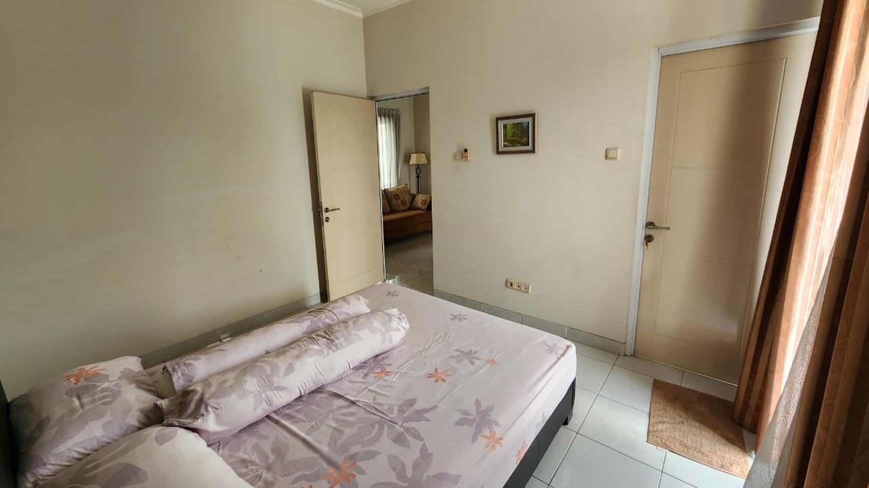TERMURAH!! Rumah Cantik Furnished, Rapi Siap Huni Kota Wisata Cibubur 