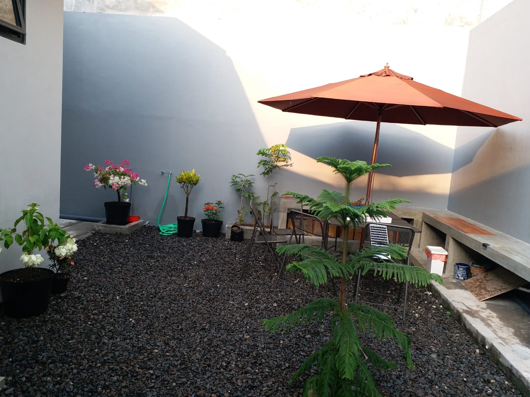 Rumah Bagus Di Perum Rangkut Pandug Surabaya Jawa Timur