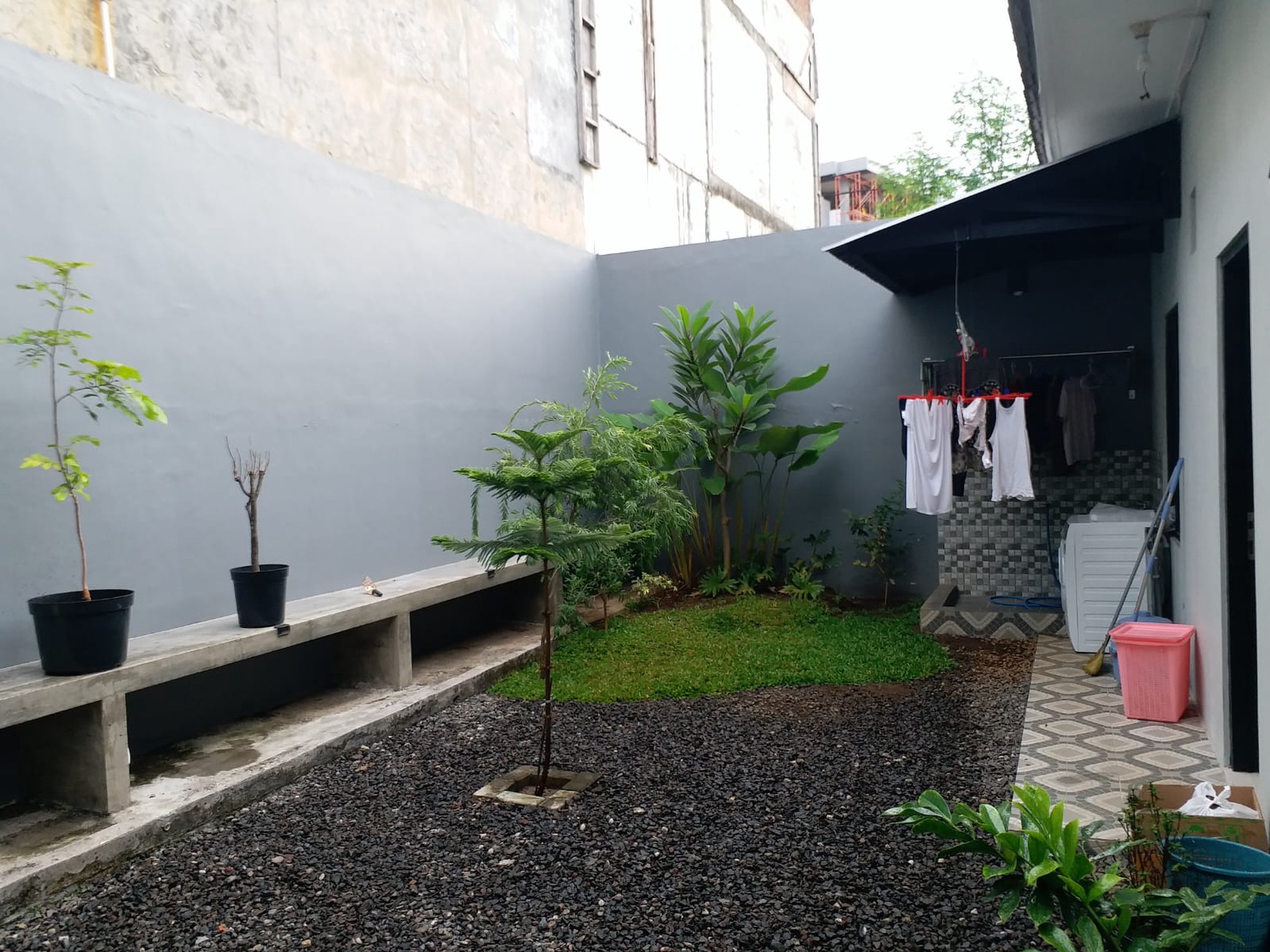 Rumah Bagus Di Perum Rangkut Pandug Surabaya Jawa Timur