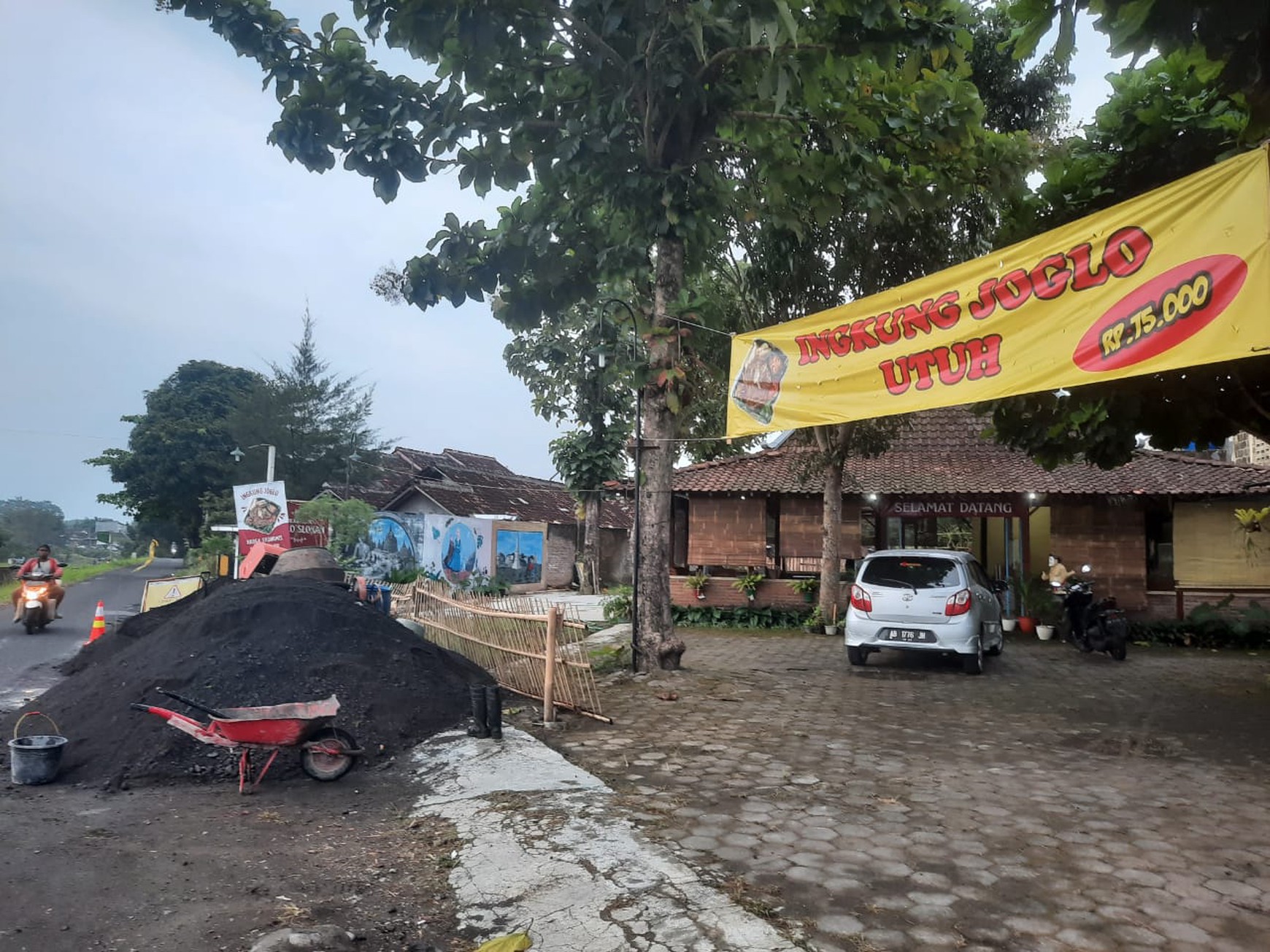Kavling Siap Bangun Di Jl Inspeksi Selokan Mataram Sleman, 