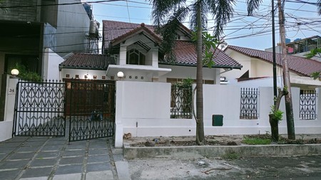 Rumah Bagus Di Jl Kerinci Kebayoran Baru Jakarta Selatan