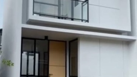 Dijual Rumah berlantai 2 di Cluster Cendana Cove kawasan Karawaci dengan harga jual Menarik