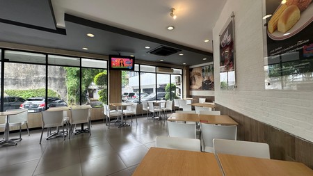 Disewa ruang usaha untuk resto strategis di Mampang Prapatan - Jakarta Selatan