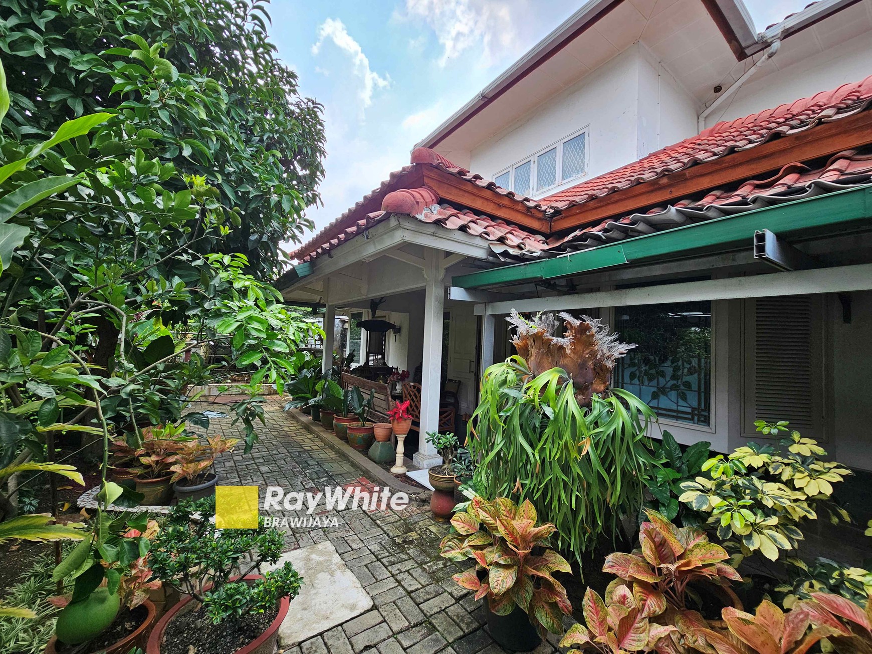 Rumah di Kompleks Vila Delima, Lebak Bulus, Jaksel, 3 km ke MRT Lebak Bulus