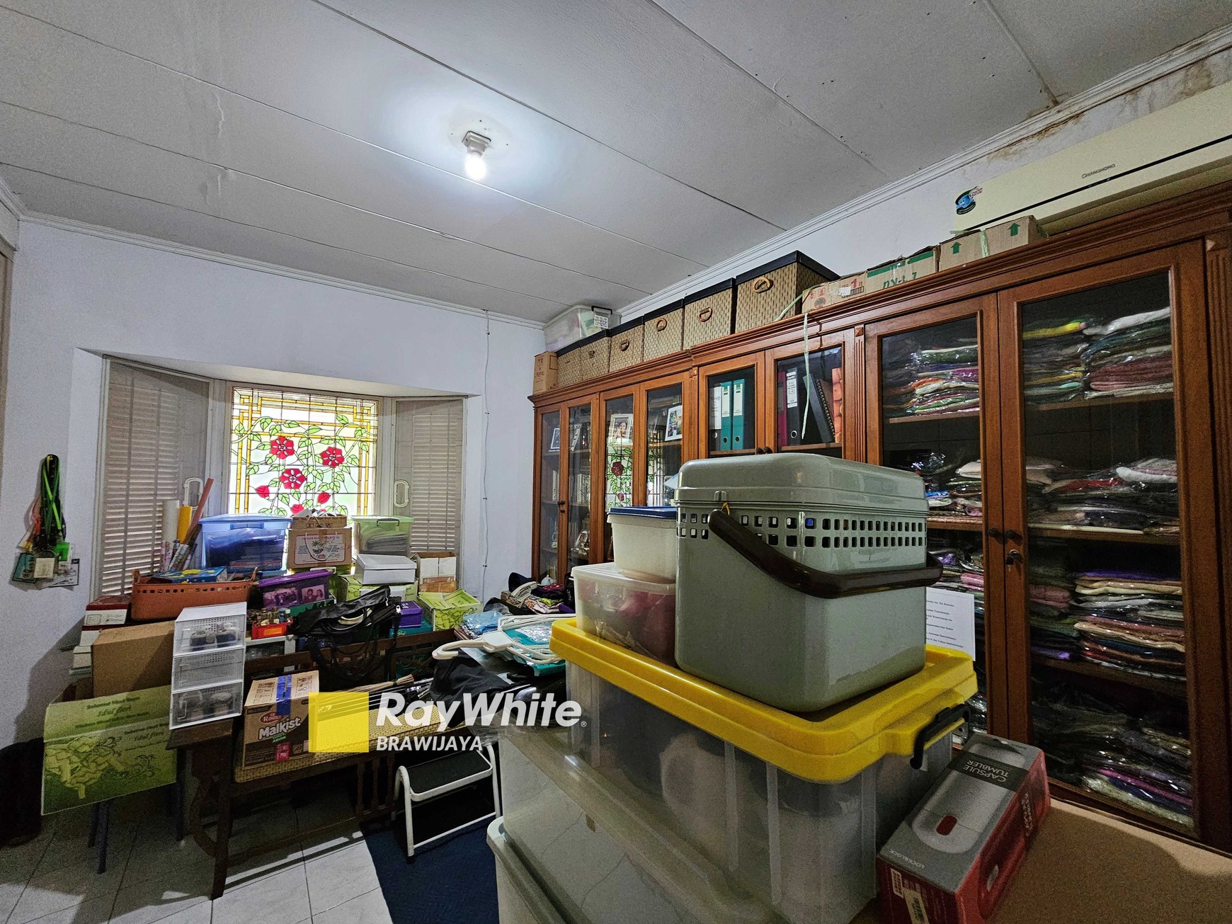 Rumah di Kompleks Vila Delima, Lebak Bulus, Jaksel, 3 km ke MRT Lebak Bulus
