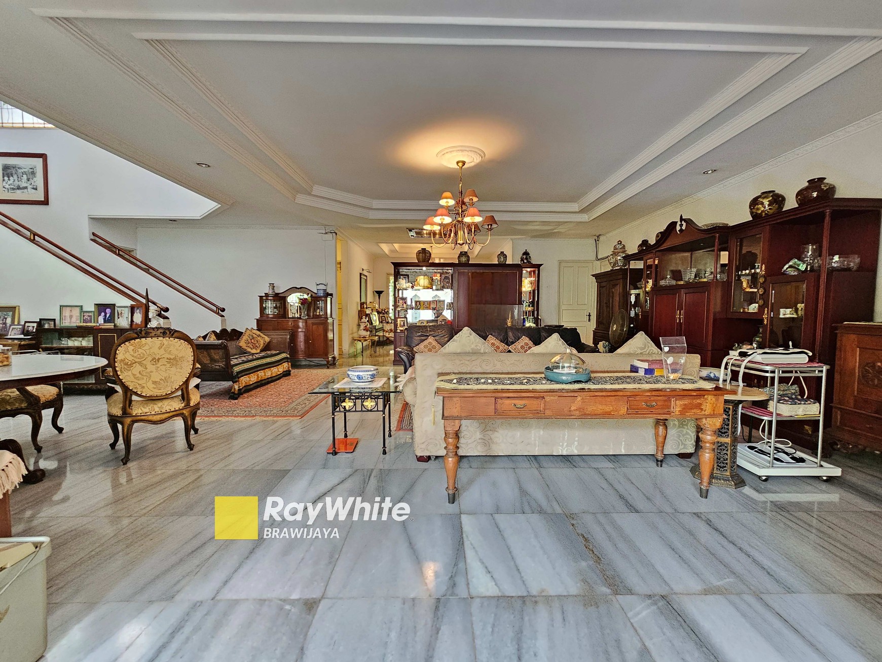 Rumah di Kompleks Vila Delima, Lebak Bulus, Jaksel, 3 km ke MRT Lebak Bulus