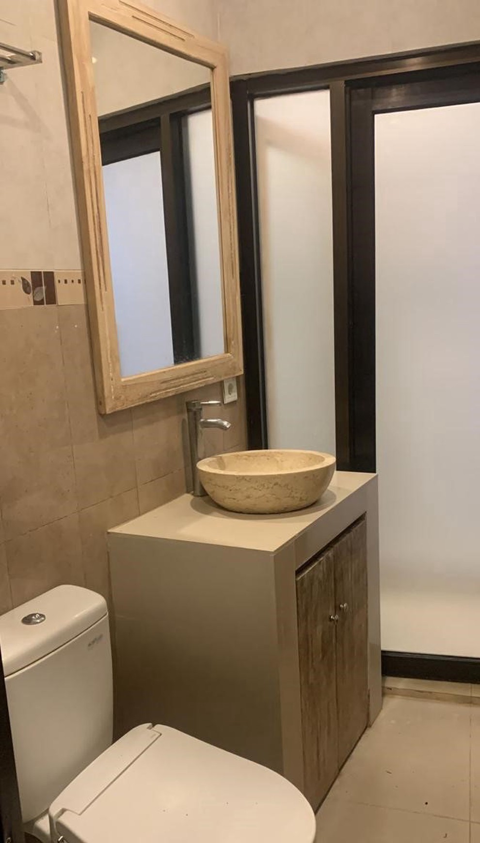 For Annual Rental - 1 bedroom villa in quiet spot  area Dalung , Bali