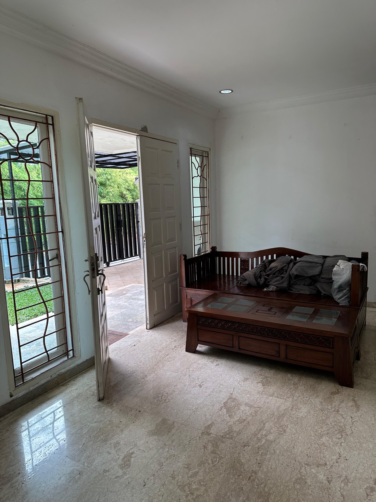 Rumah disewakan di Pondok Indah - Nyaman dan Aman