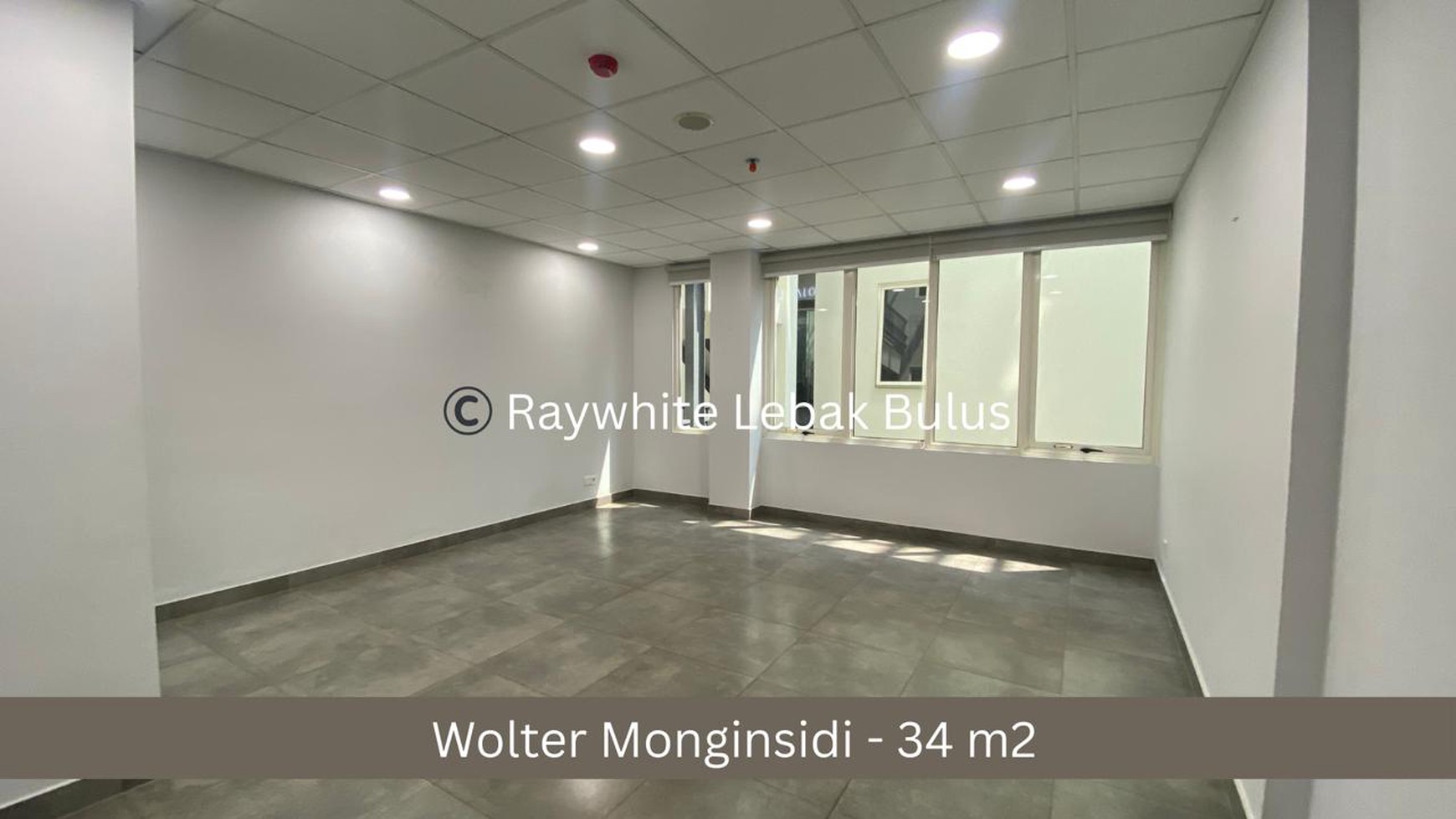 Disewakan Murah! Ruang Kantor/Tempat Usaha di Premium Area Wolter Monginsidi, Jakarta Selatan