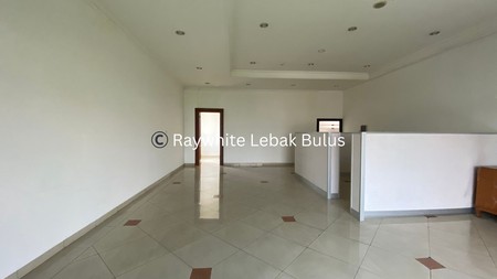 Disewakan Murah! Ruang Kantor di Premium Area Wolter Monginsidi, Jakarta Selatan