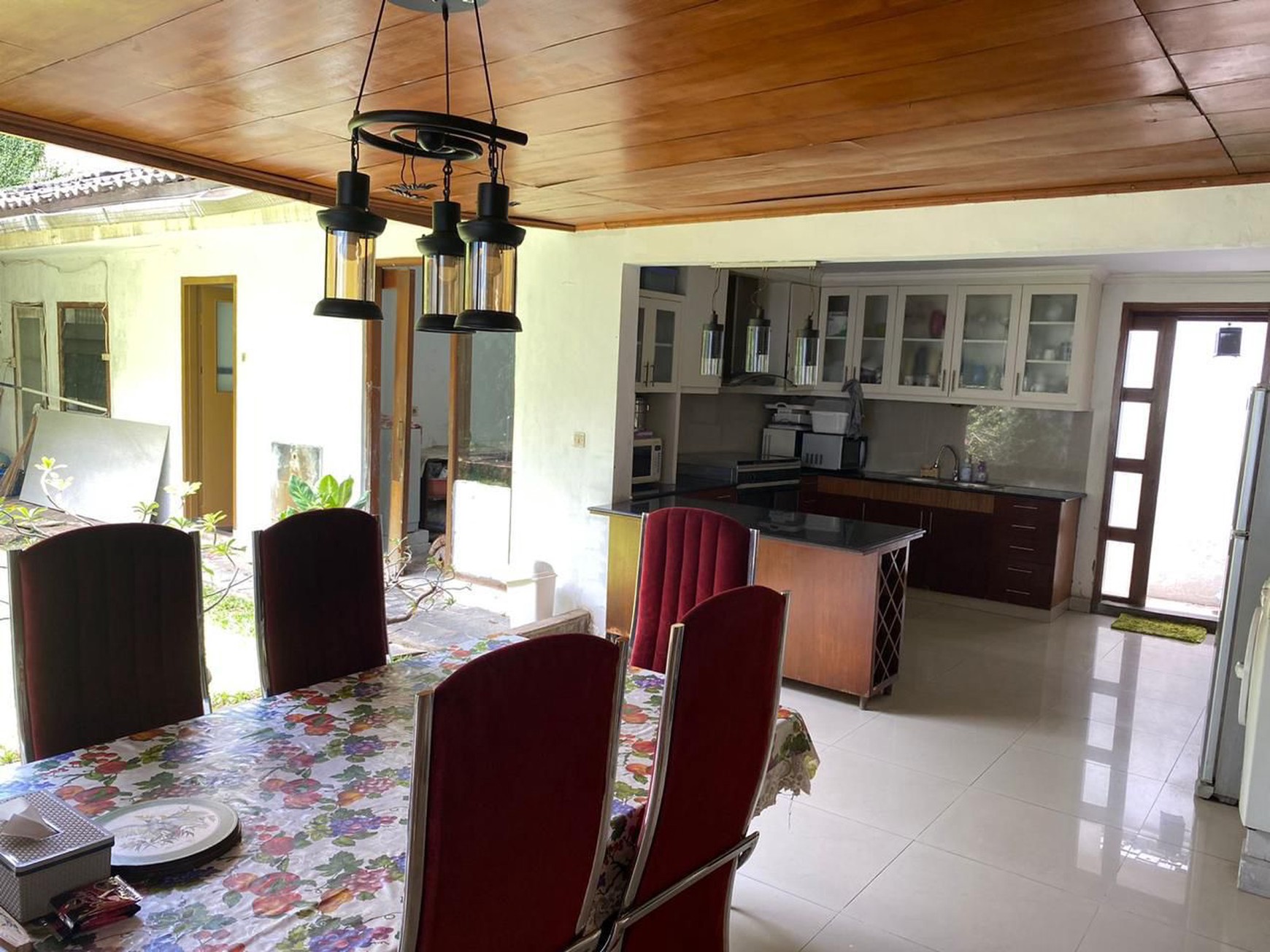 DIJUAL RUMAH MEWAH LOKASI STRATEGIS DI PRAPANCA BUNTU CIPETE