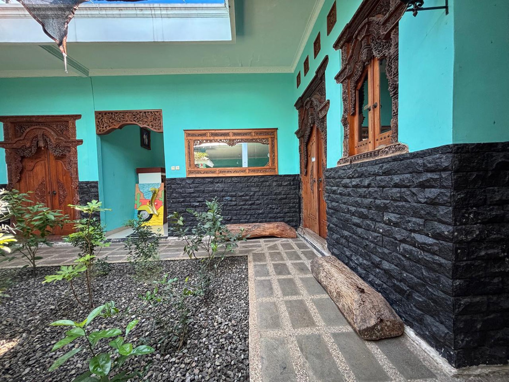 Dijual rumah di Jln Lurah Disah Ciputat dekat UIN