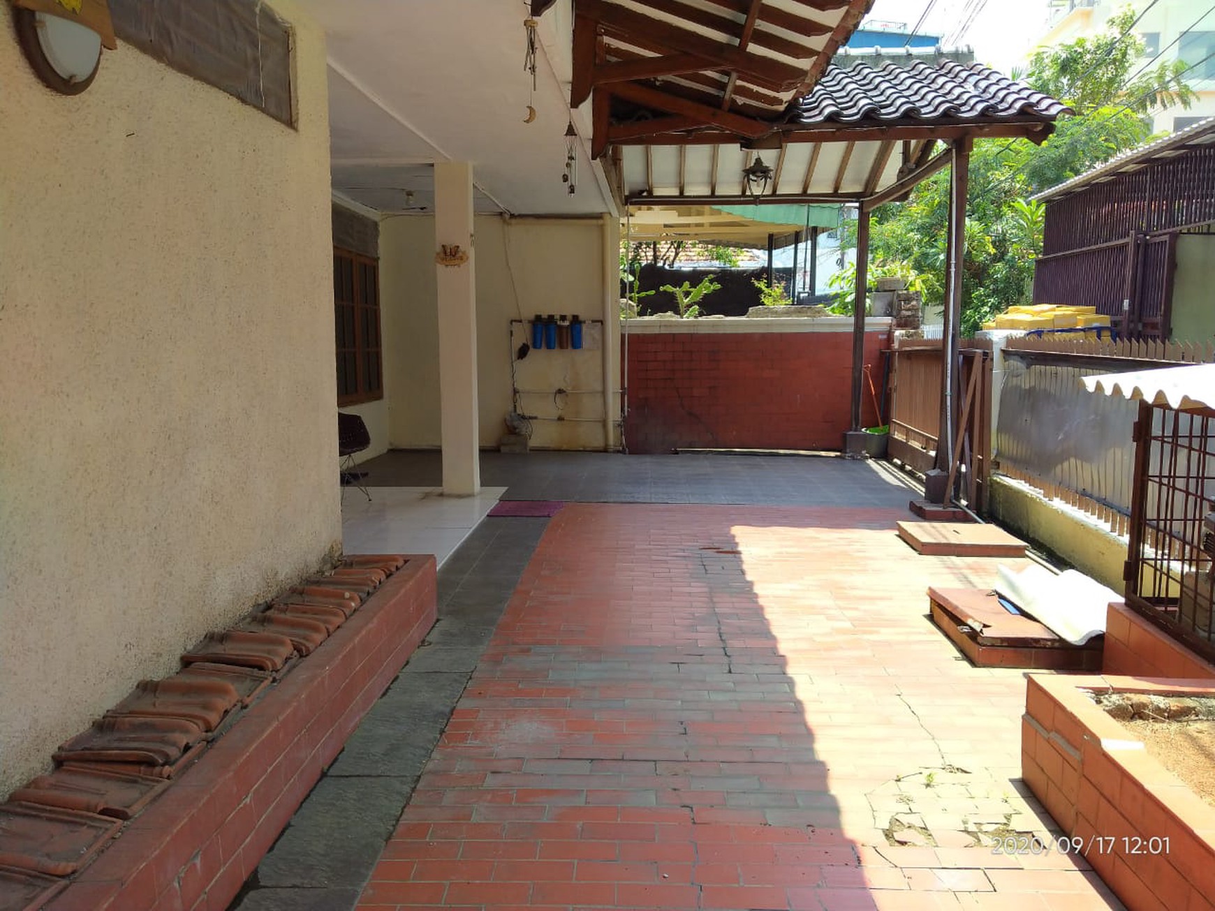 Rumah siap huni dijual di Cideng, Jakarta Pusat.