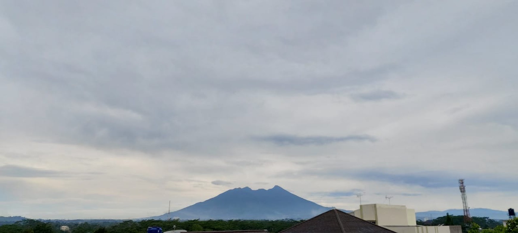 Banting Harga BU - Rumah 2 Lantai Siap Huni View Pegunungan