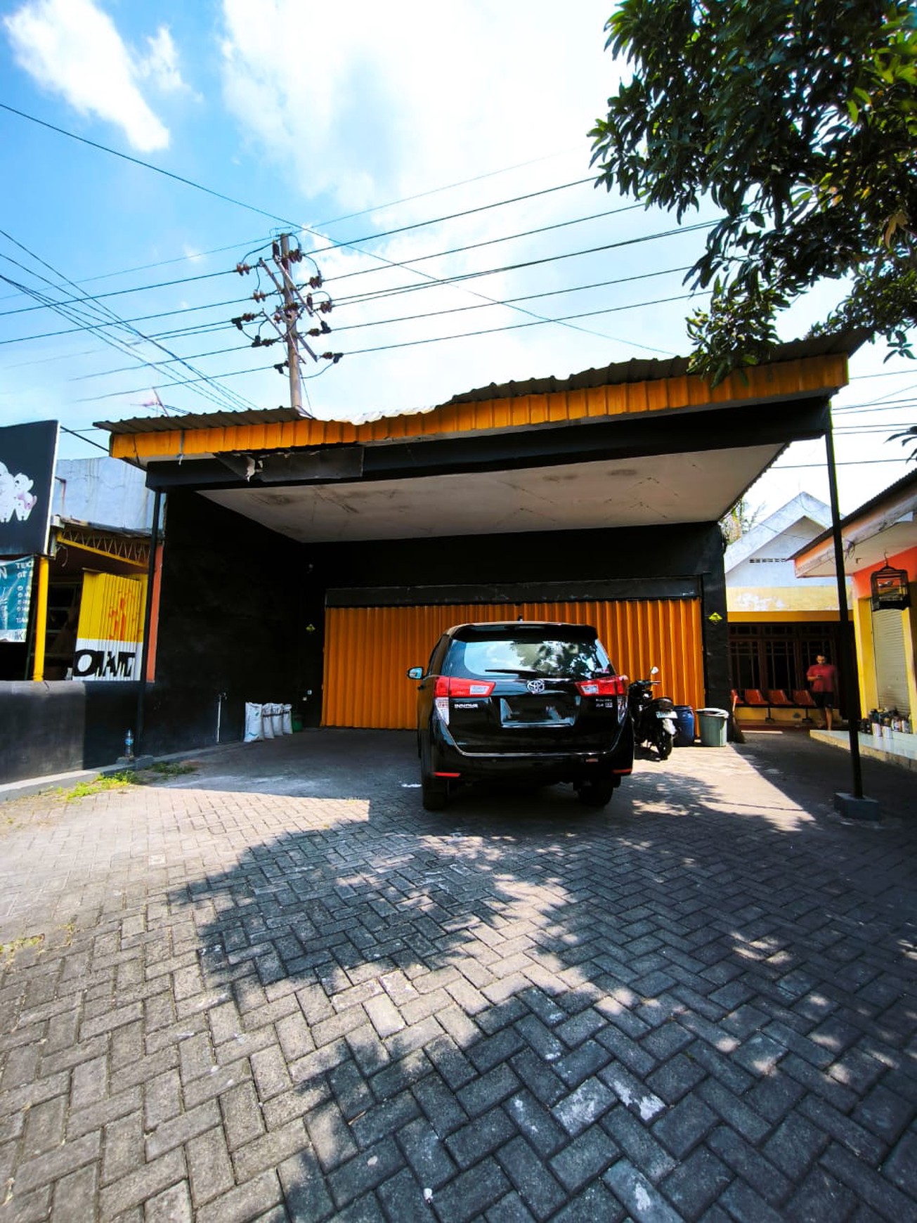 Sewa Ruko Raya Lontar Lokasi Strategis Surabaya Barat