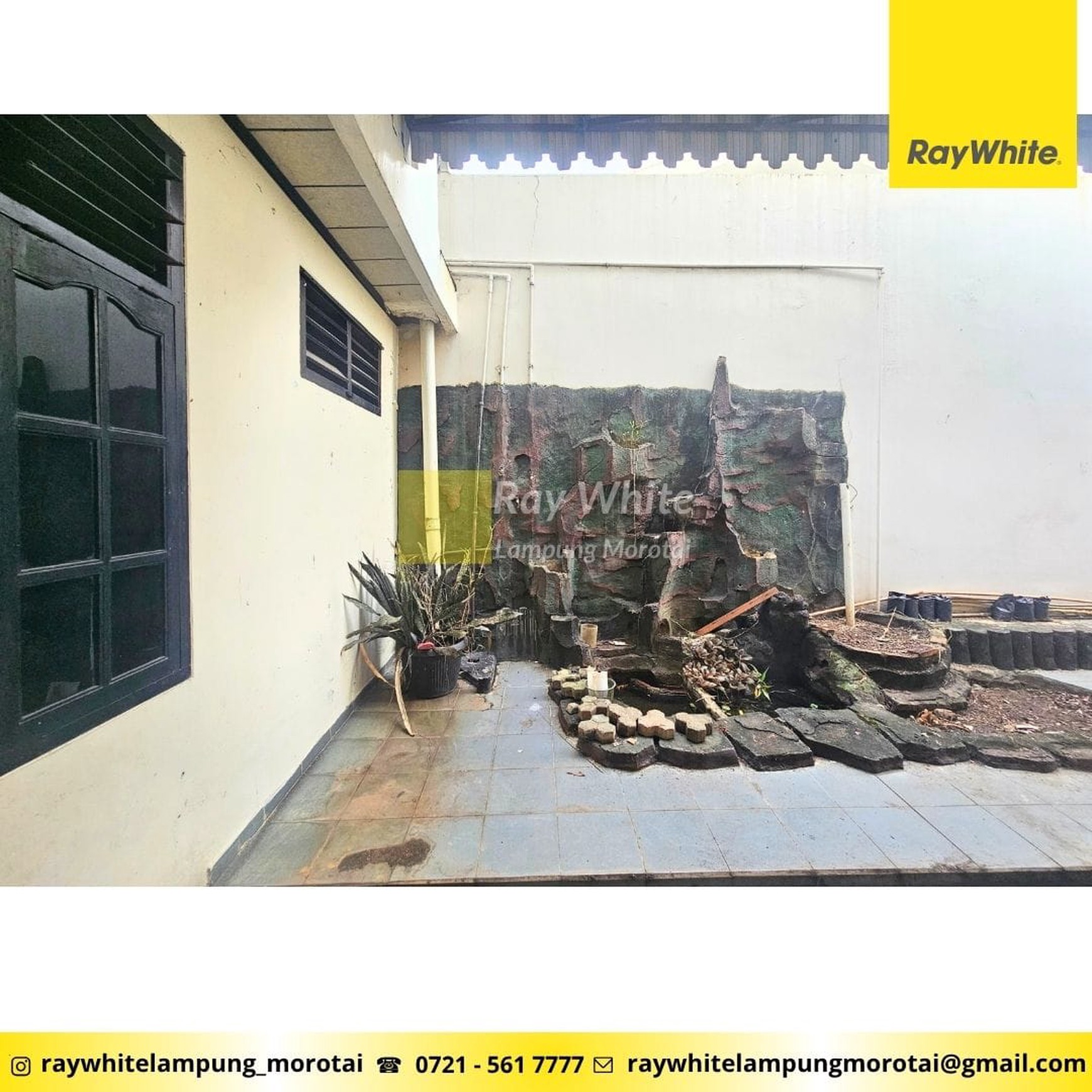 Rumah Hitung Tanah Area Cipete