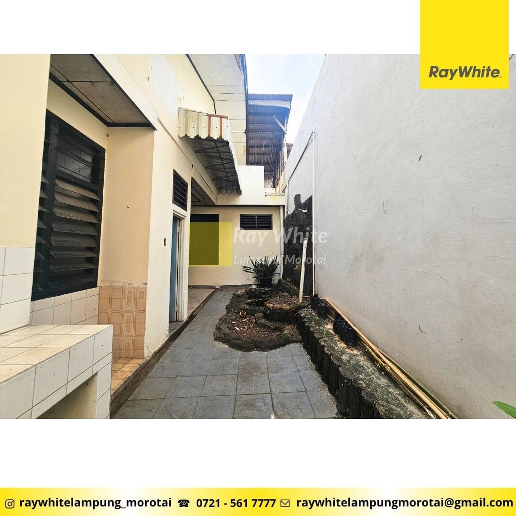 Rumah Hitung Tanah Area Cipete