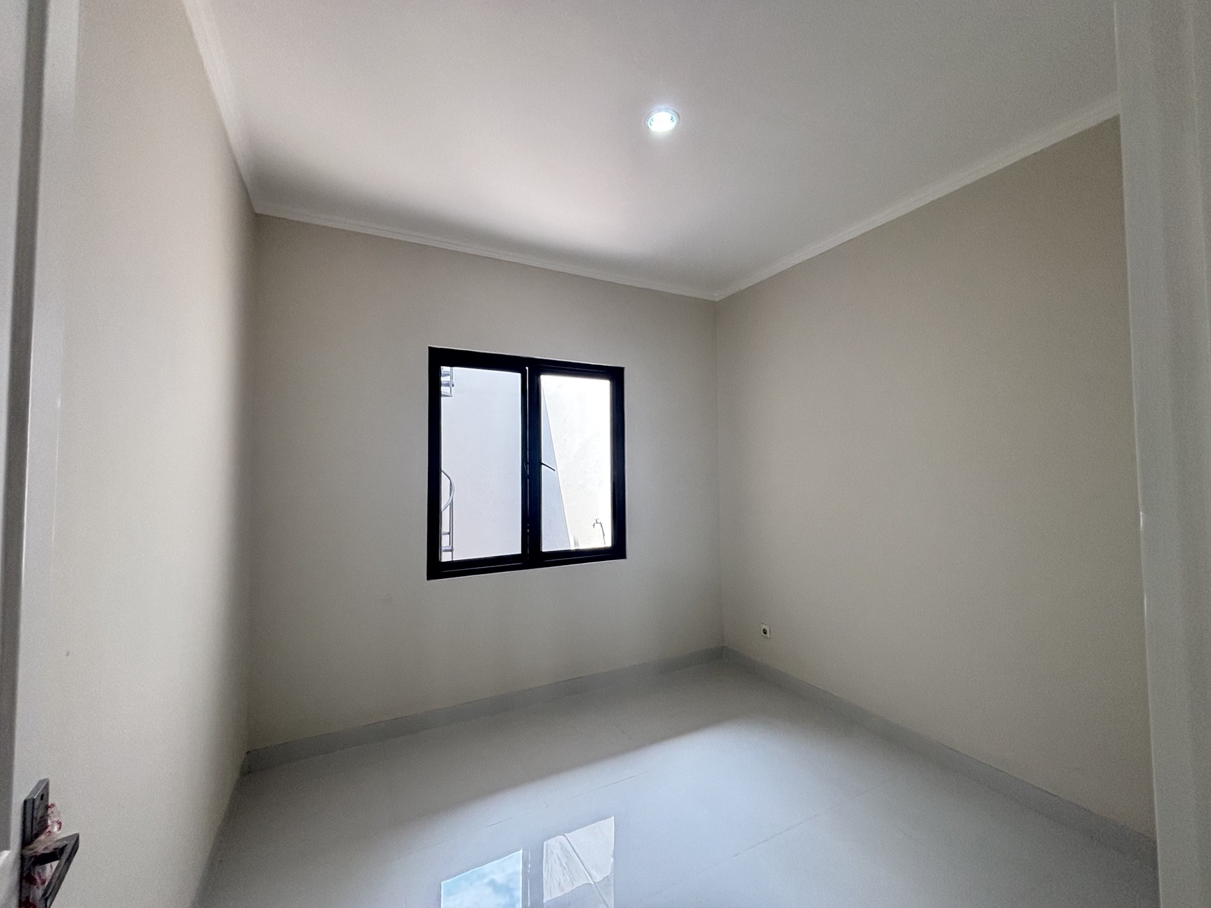 Rumah Cantik Brand New di Kota Wisata Cibubur 