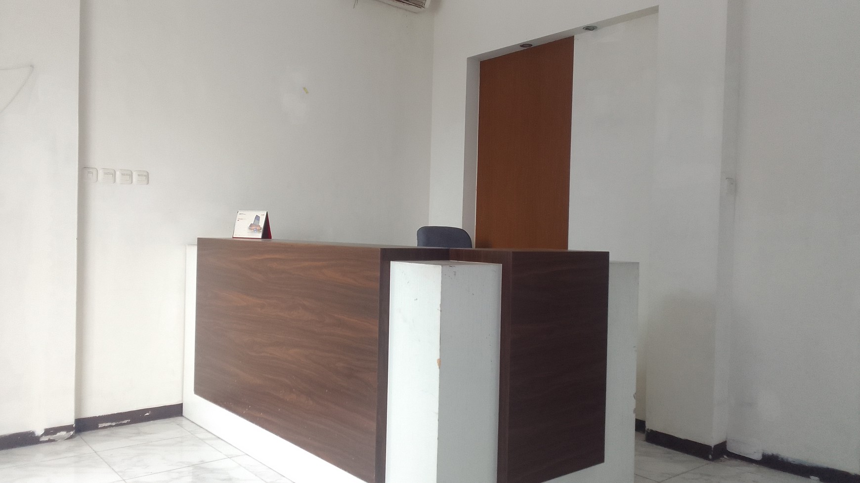Dua Ruko Gandeng 4 Lantai Hoek Di Lokasi Strategis Komersil Jl. Dr. Saharjo, Tebet