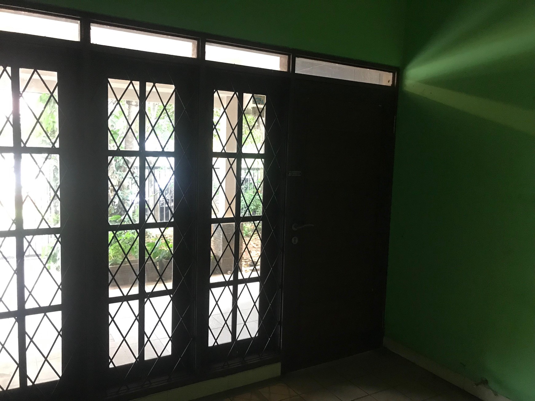 Rumah Tinggal Disewakan di Jalan Jamblang Kalibata Indah Pancoran Jakarta Selatan  