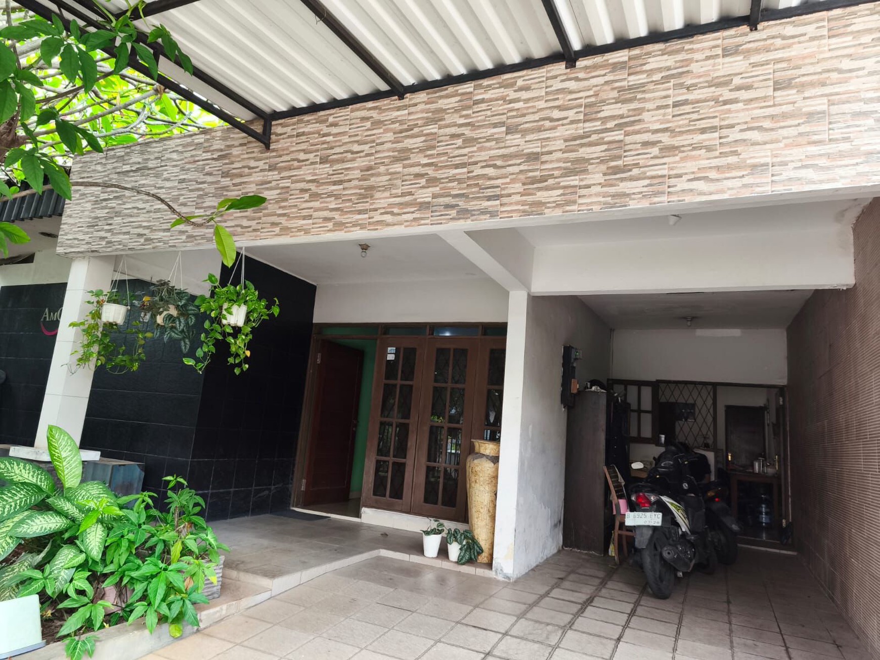 Rumah Tinggal Disewakan di Jalan Jamblang Kalibata Indah Pancoran Jakarta Selatan  