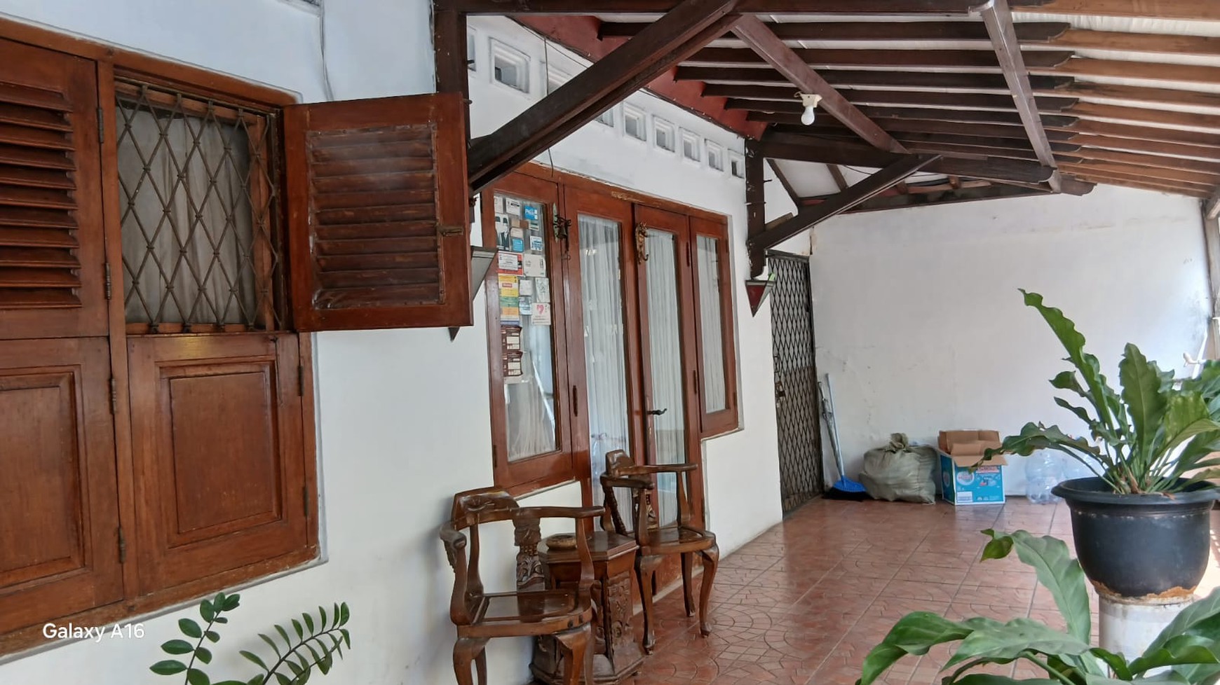 DIJUAL Rumah cocok untuk =Rumah Tinggal atau Rumah Kost di Lokasi Strategis Setiabudi Jakarta