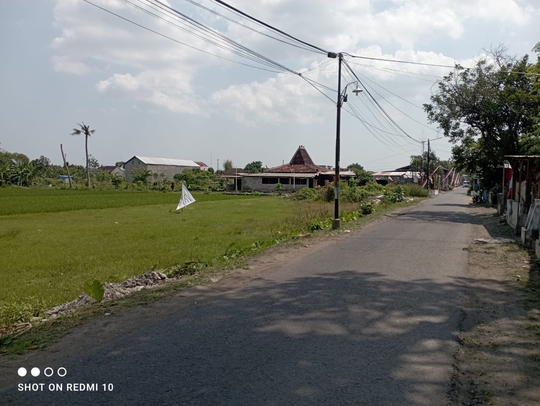 Disewakan Tanah 1105 Meter Persegi