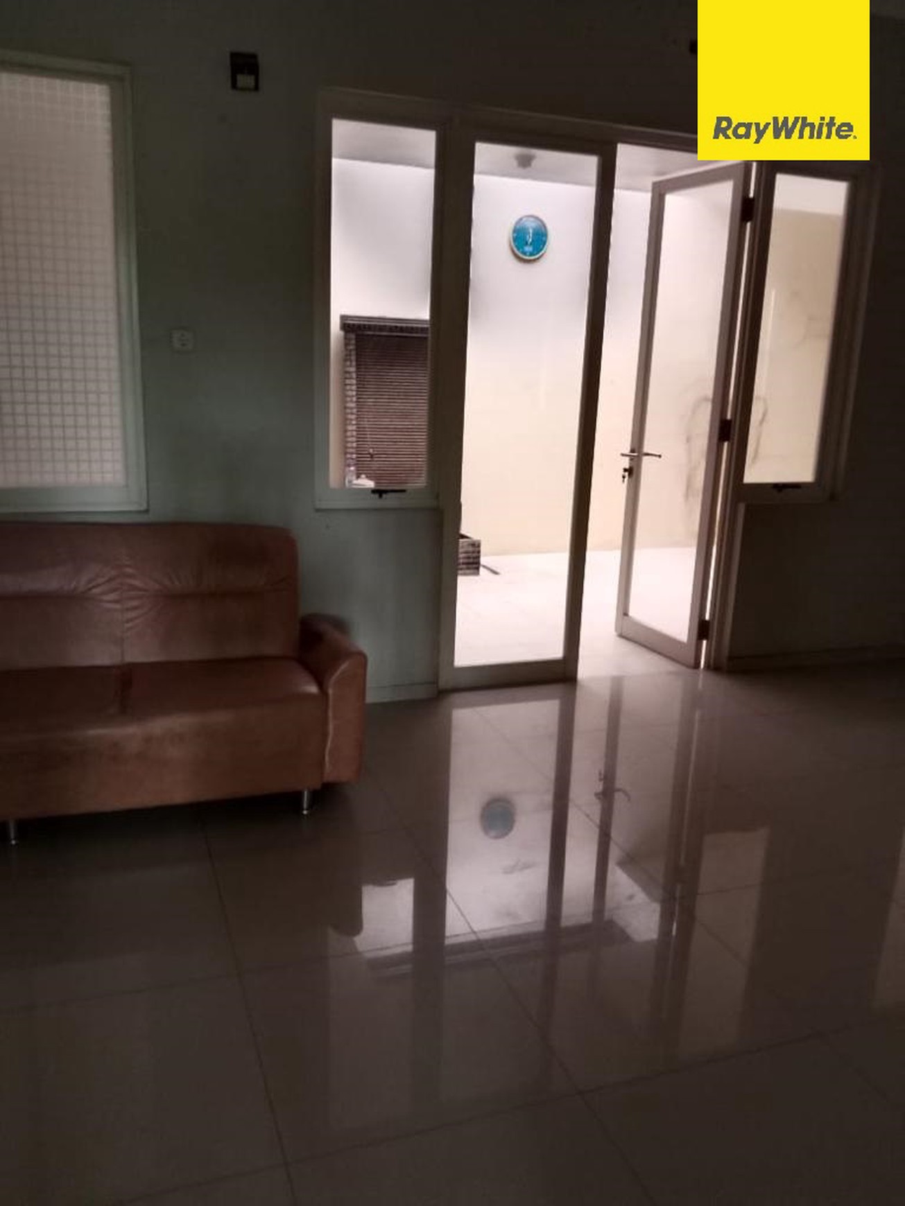 Dijual Rumah SHM di Alam Galaxy Sambikerep Surabaya
