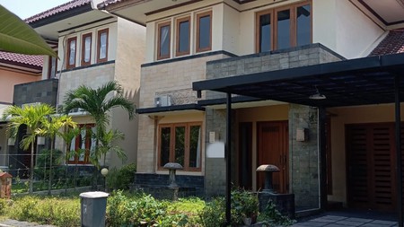 Rumah Furnish 2 Lantai Dalam Perum Lokasi Dekat Plaza Ambarukmo
