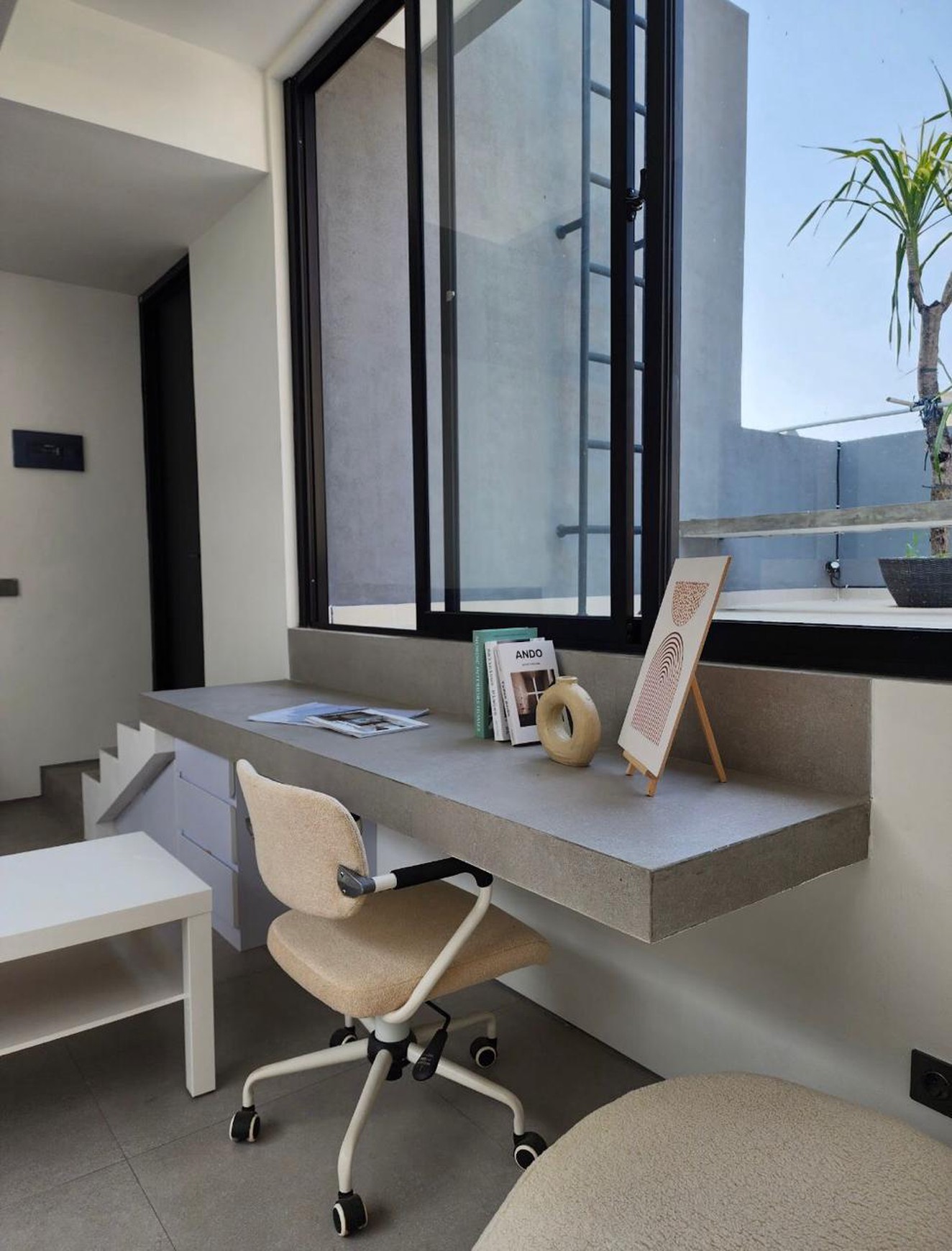 Rumah Bagus, Rapih, Cantik Siap huni di Jakarta Selatan