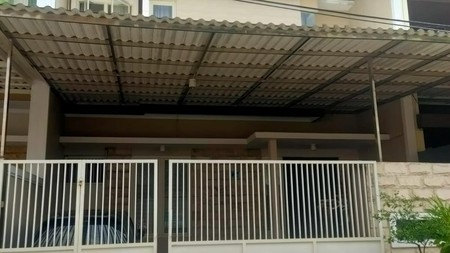 Jual Rumah SHM Manyar Tompotika Surabaya Harga Terbaik