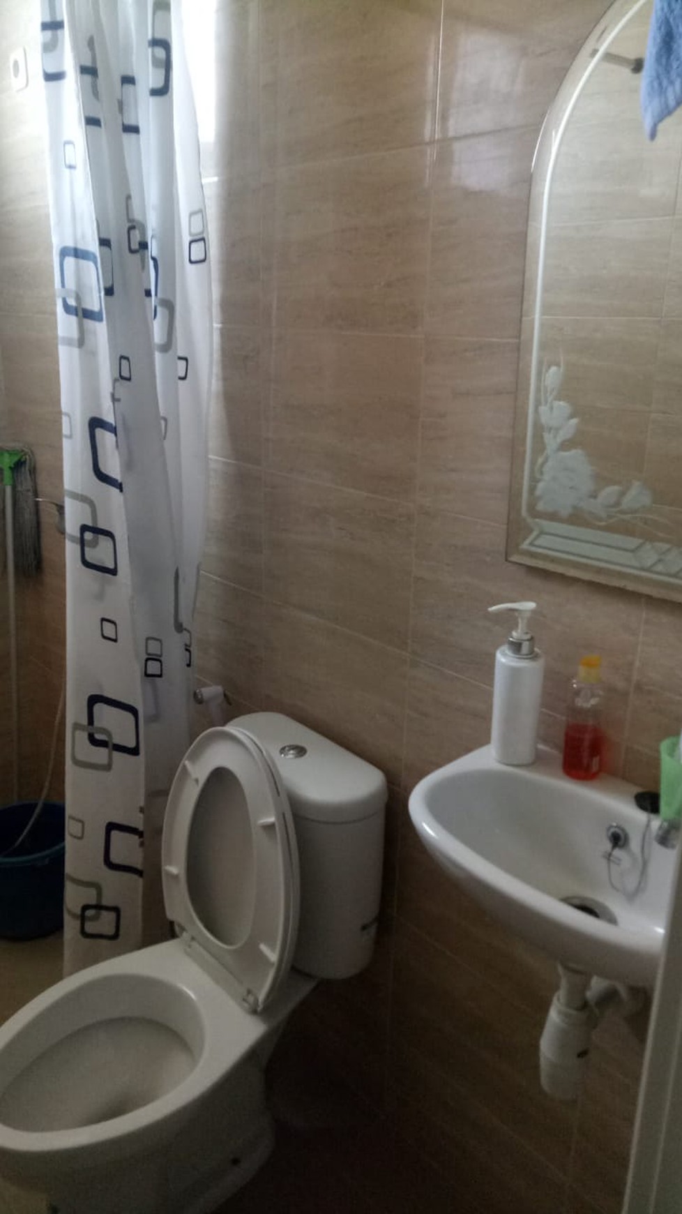 Jual Rumah Minimalis Hadap Selatan di Manyar Surabaya