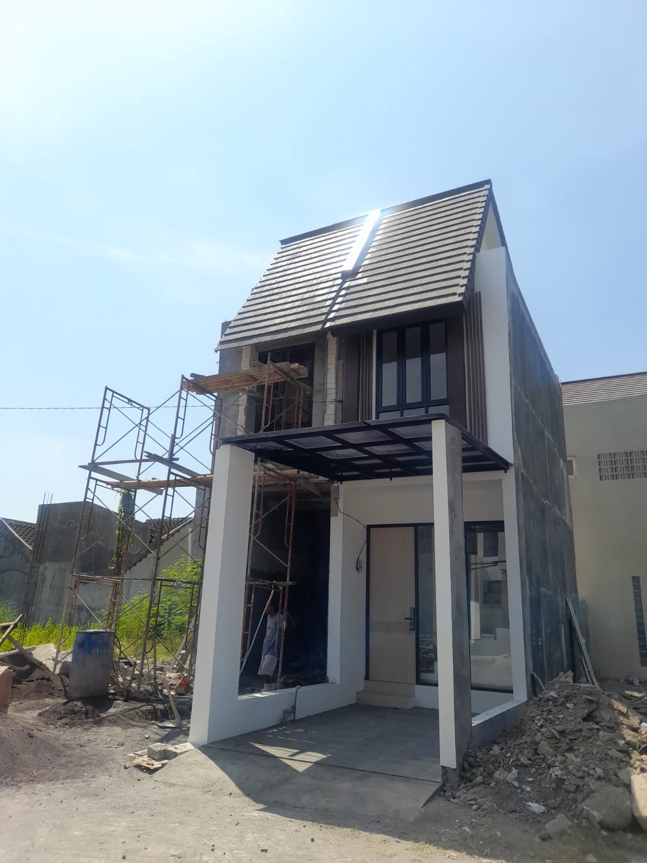 Rumah Dijual Surabaya Timur - Perumahan Royal Paka