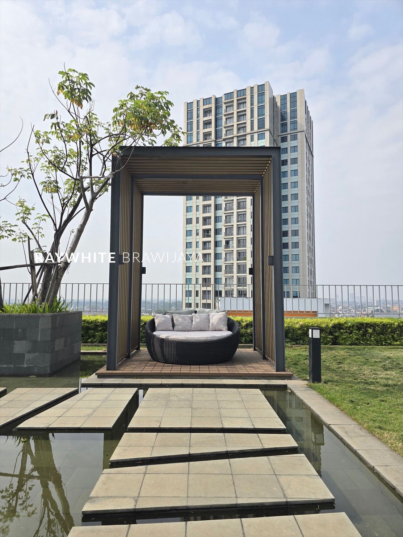 Apartement Southgate Residence, AEON Tanjung Barat