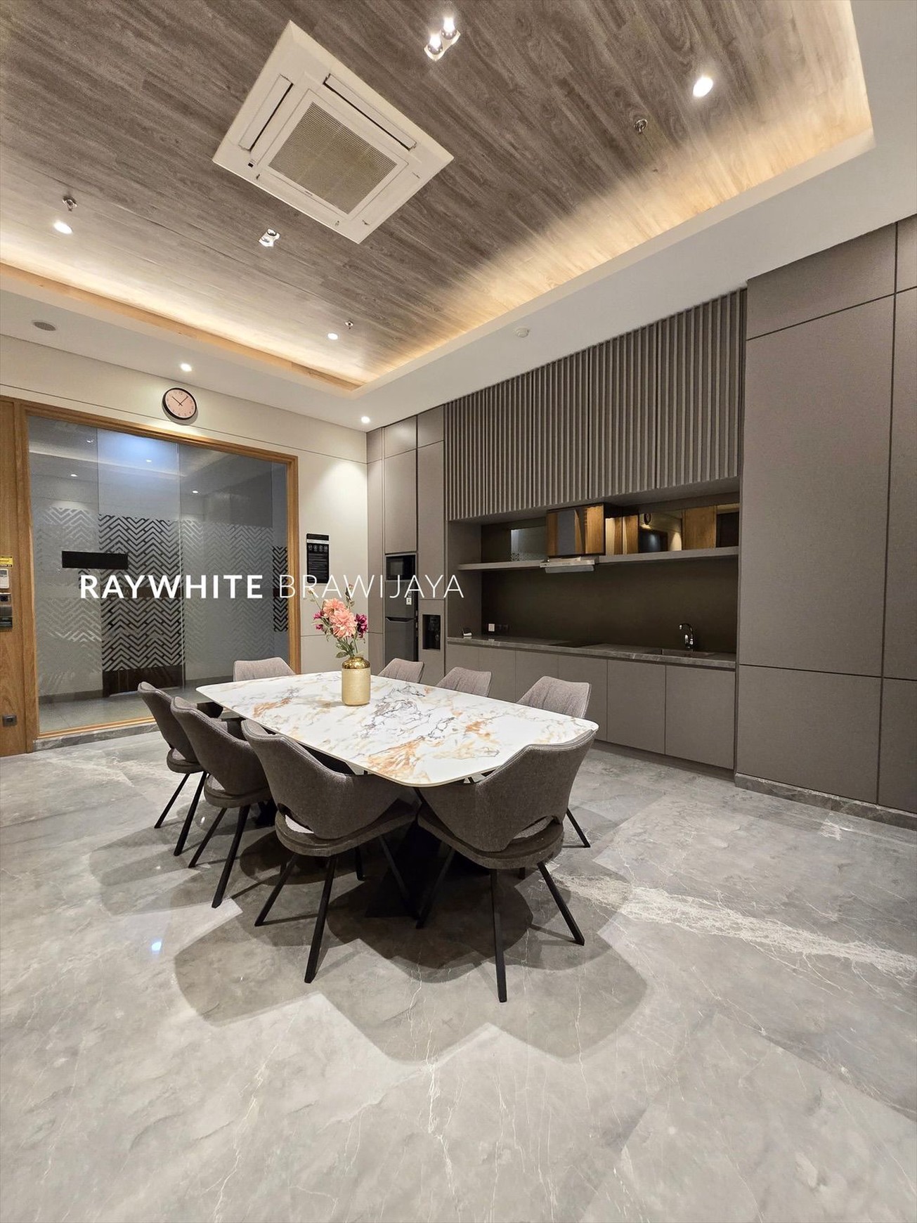 Apartement Southgate Residence, AEON Tanjung Barat