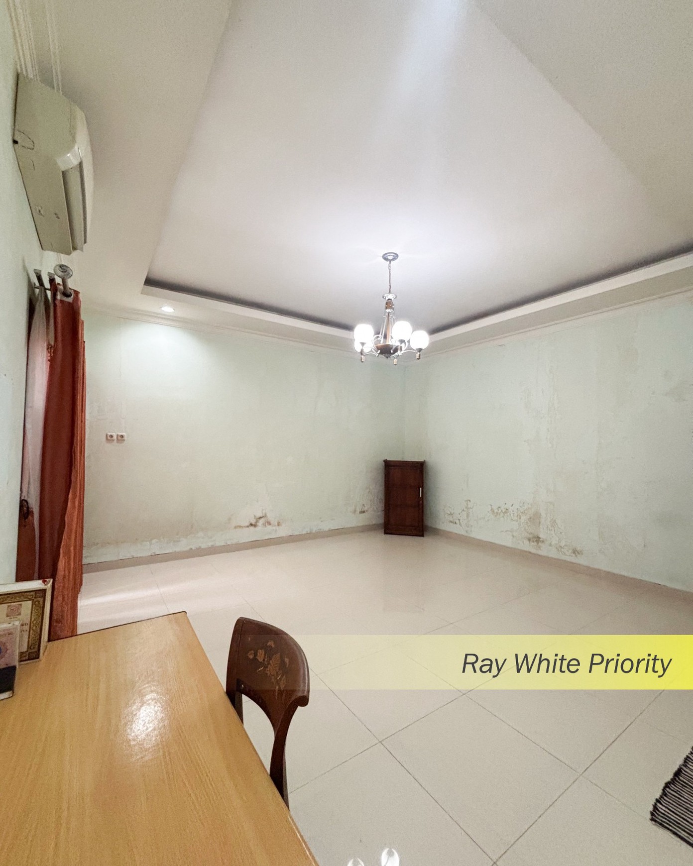 Rumah Nyaman dalam Komplek Siap Huni di Kawasan BSD, Tangerang Selatan