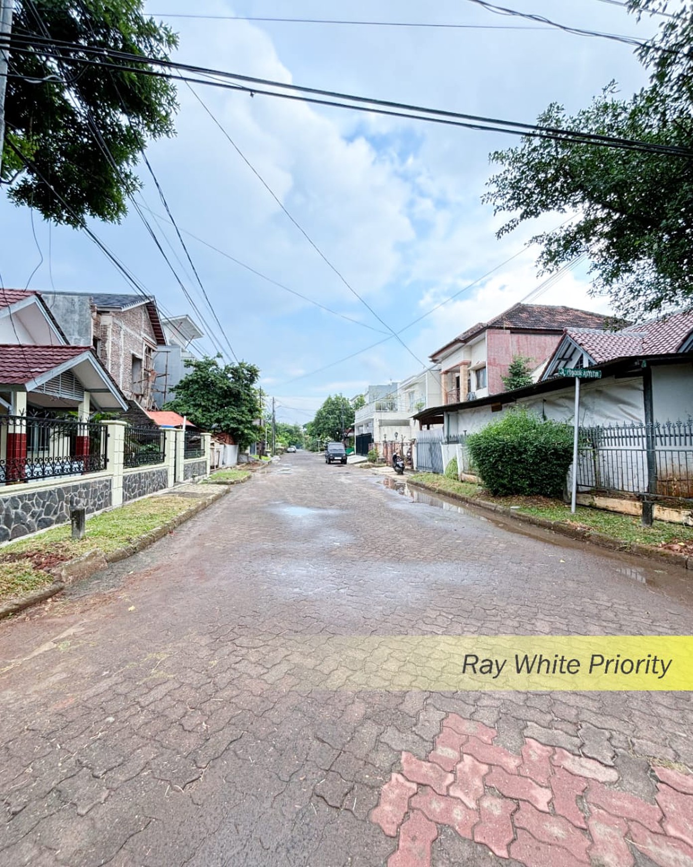 Rumah Baru Mewah 2 Lantai di Vila Melati Mas BSD Tangerang Selatan