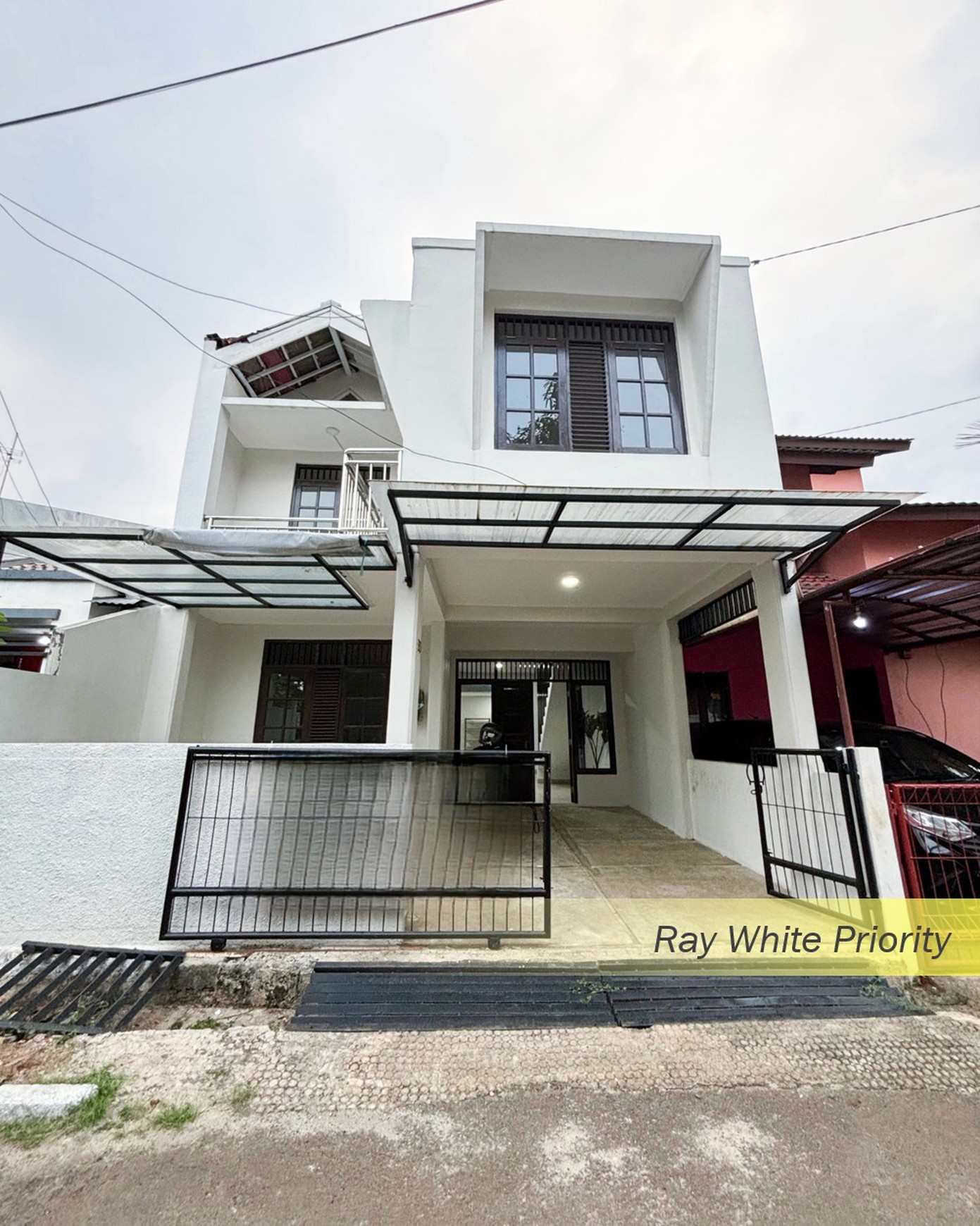 Rumah Siap Huni Minimal dan Bagus di Kuricang, Bintaro Jaya , Tangerang Selatan