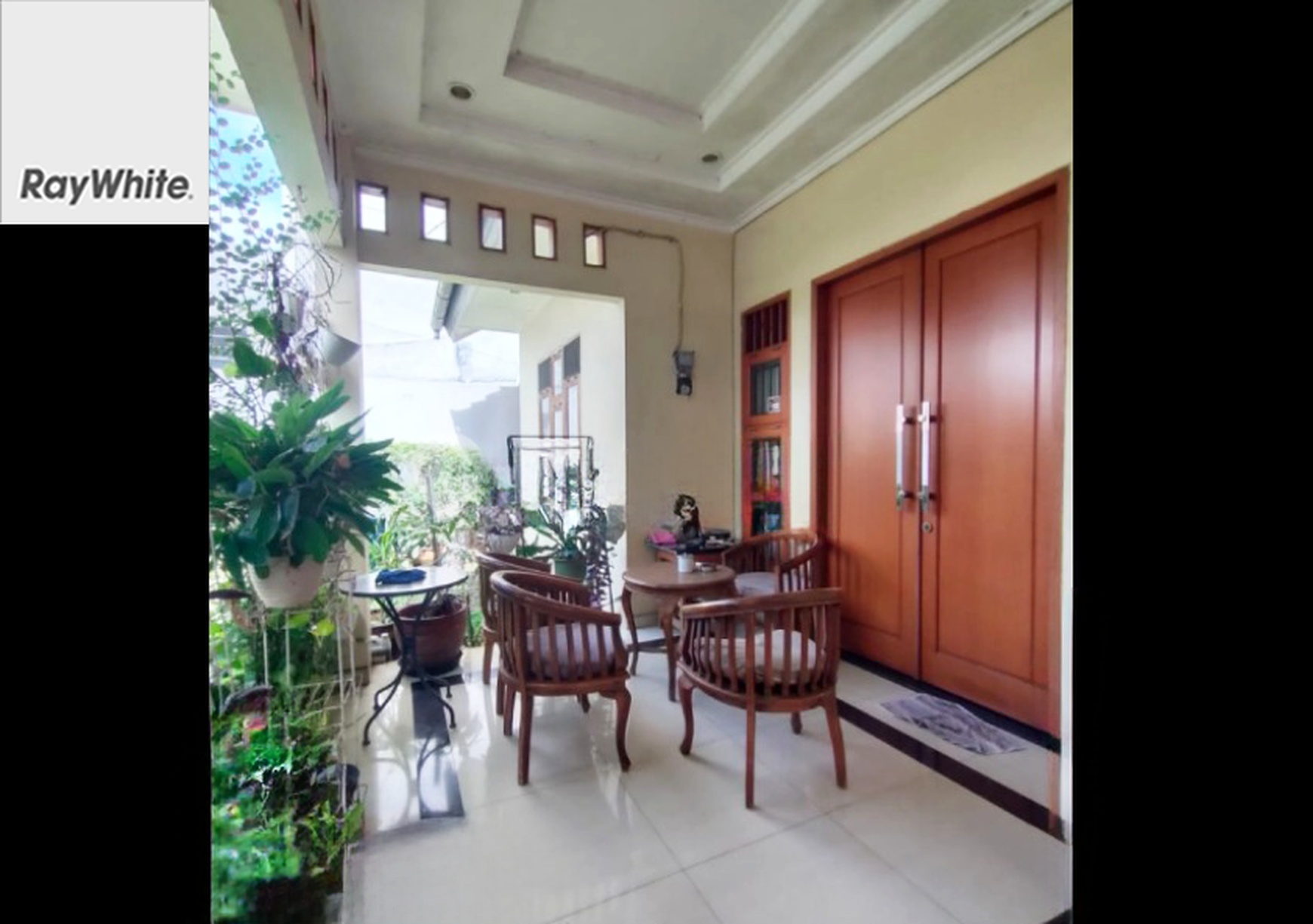FOR SALE Rumah 1 Lantai Strategis Jalan Kesehatan Bintaro Jakarta Selatan