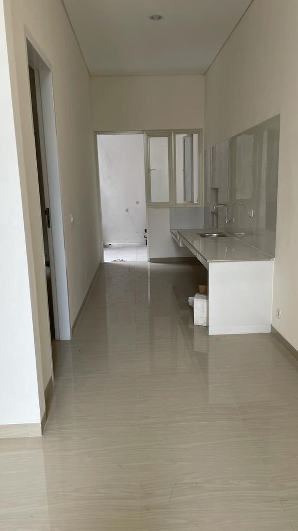 Jual Rumah Hitung Tanah Murah Berlokasi Strategis Bebas Banjir di Tenggilis Mejoyo Selatan Surabaya