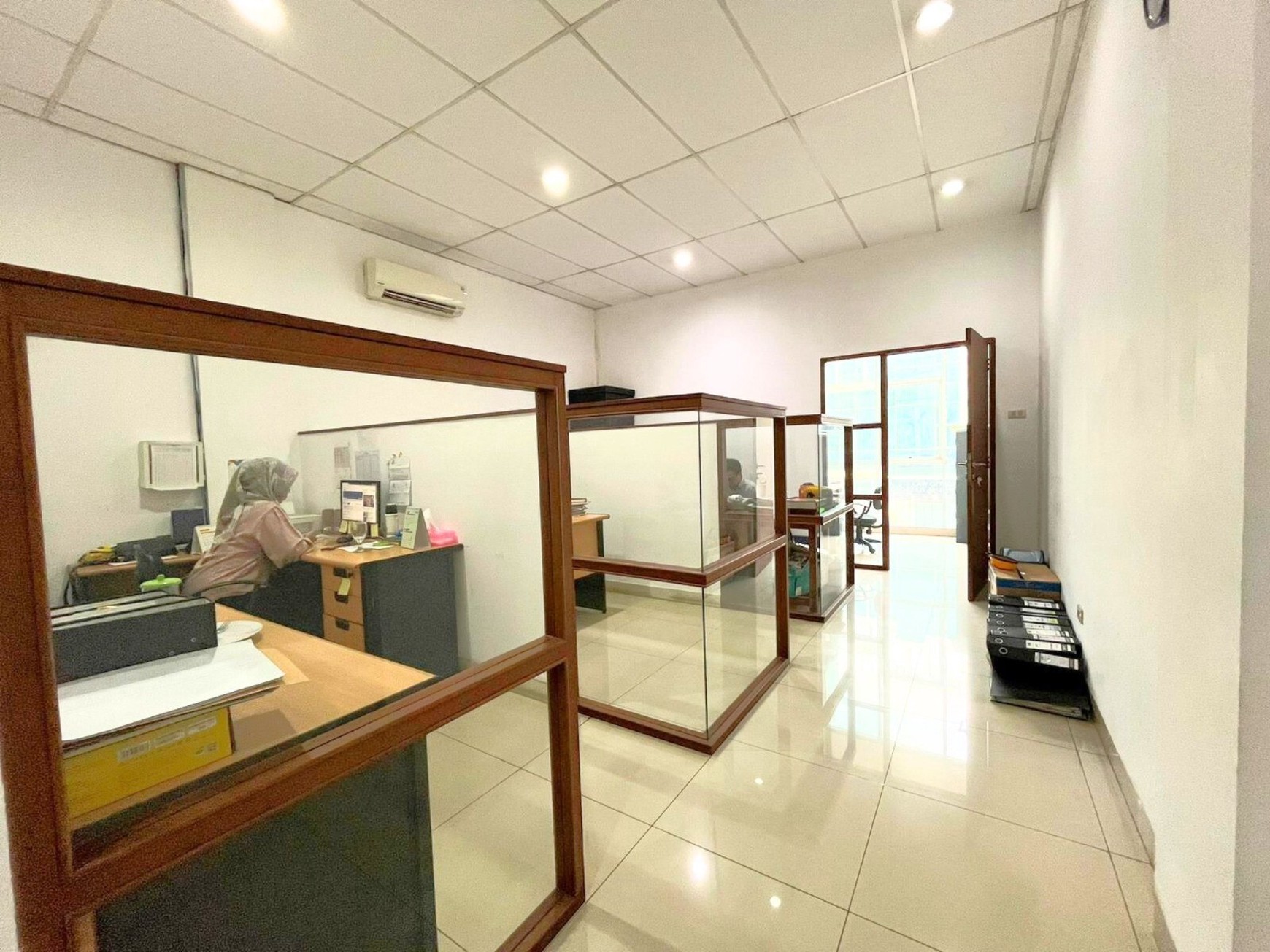 Ruko 3 Lantai dengan Basement & Rooftop di Fatmawati - Lokasi Super Strategis