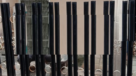 Rumah dalam Komplek lokasi strategis di Ciputat