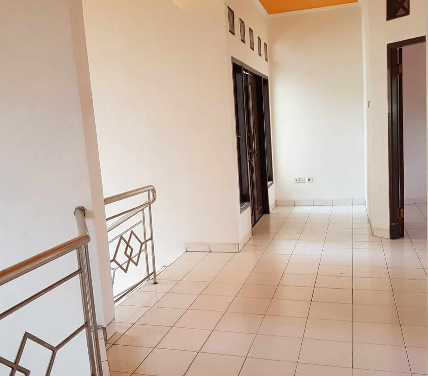 Rumah Daerah Tebet Akses 2 mobil
